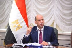 إطلاق تجريبي داخلي لتطبيق إلكتروني متخصص في حجز مواعيد توثيق العقود ومقابلات العمل.