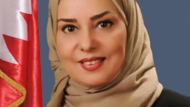 سفيرة البحرين بالقاهرة ناعية الدكتور مفيد شهاب