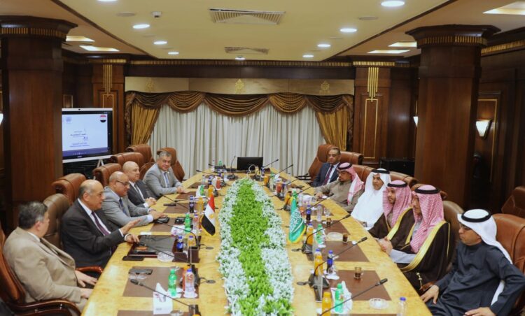 الهيئة العامة لميناء الأسكندرية تستقبل رئيس الهيئة العامة للموانئ السعودية