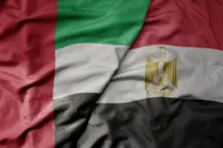 الرئيس عبد الفتاح السيسي توجه إلى الإمارات ويلتقي الشيخ محمد بن زايد