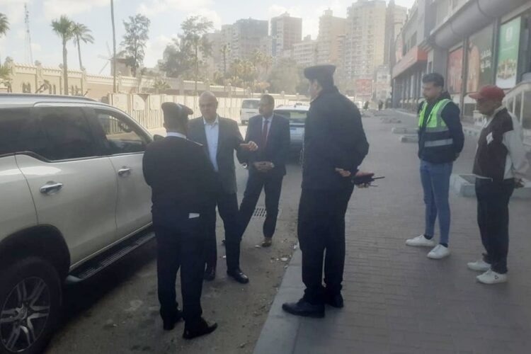 محافظ الإسكندرية يتفقد الموقف التنفيذي لمشروع توسعة كوبري المندرة