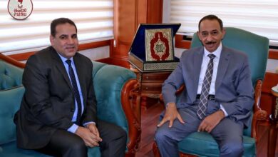 محافظ سوهاج يستقبل مدير الأمن