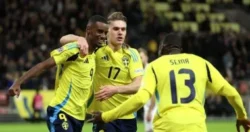 السويد تتأهل إلى كأس العالم بعد الفوز على بولندا بثلاثية في تصفيات المونديال