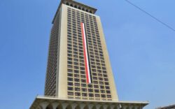 الخارجية المصرية: نتابع أوضاع جالياتنا في دول الخليج والمشرق العربي