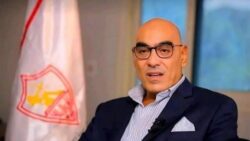 هشام نصر: جون إدوارد لا يتقاضى راتبًا شهريًا.. وشرط جزائي متبادل بين الطرفين