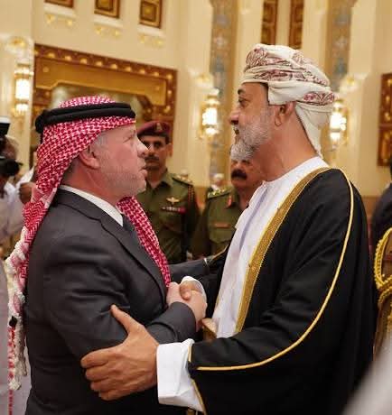 ملك عمان: ضرورة التوصل لاتفاق لوقف الحر/ب وتعزيز الأمن العربي المشترك