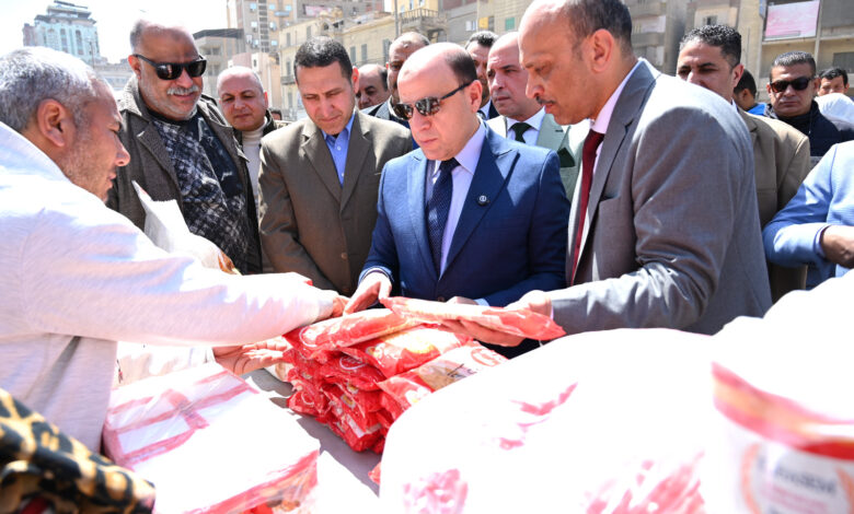 ضبط 45 كجم دواجن ولحوم غير مدون عليها بيانات ومذبوحه خارج المجازر و 1.5 طن دهانات بدون بيانات بالغربية