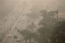 الأرصاد تحذر ابتداءً من مساء اليوم من انخفاض الحرارة وعاصفة وأمطار غزيرة