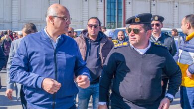 محافظ الإسكندرية جولة مفاجئة لتفقد موقف محطة مصر لمتابعة الالتزام بالتعريفة الجديدة