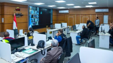 محافظ الإسكندرية يتابع التزام المحال العامة بمواعيد الاغلاق الجديدة
