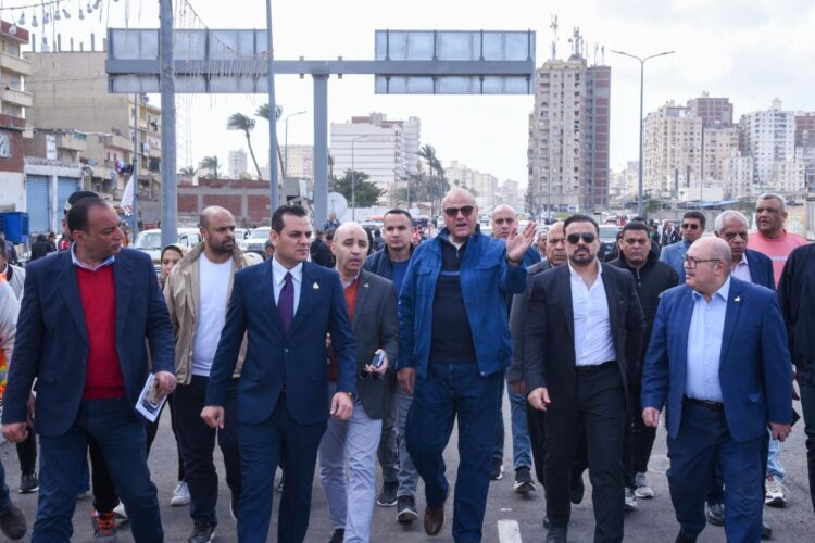 محافظ الإسكندرية يتفقد التشغيل التجريبي للكوبري “كوبري الفريق أول سليمان عزت”