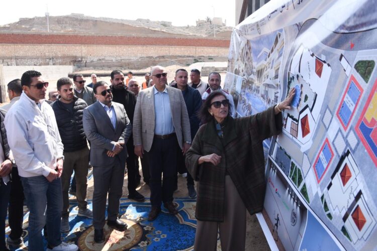 وزير الشباب والرياضة ومحافظ الإسكندرية يتفقدان منتدى الشباب بأبو قير