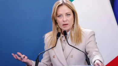رئيسة الوزراء الإيطالية إعتبرت أن الإنتقادات التي وجهها ترامب لبابا الفاتيكان "غير مقبولة"
