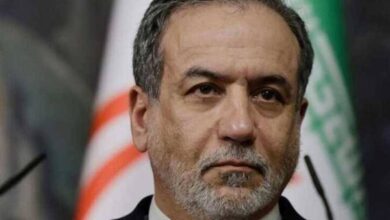 إيران تُعلن فتح مضيق هرمز بـالكامل