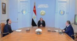 الرئيس السيسي إجتمع اليوم مع مدبولي و محافظ البنك المركزي المصري