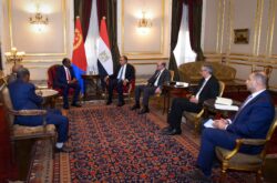 مصر تدعم وحدة إريتريا وتتحرك لتعزيز التجارة والاستثمار مع أسمرا
