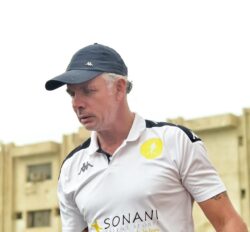 مارك فيش: زيارة الزمالك تجربة استثنائية.. وإشادة كبيرة بمواهب الناشئين
