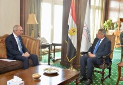 المجلس الأعلى لتنظيم الإعلام مع علاء يوسف لبحث سبل تعزيز التعاون المشترك