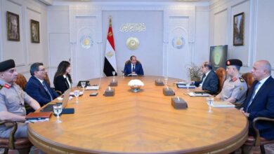 اجتمع الرئيس السيسي، اليوم، مع وزيرة الإسكان ومستشار رئيس الجمهورية للتخطيط العمراني.