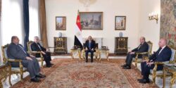 استقبل الرئيس السيسي، اليوم، السيد خوان كارلوس سالازار، سكرتير عام منظمة الطيران المدني الدولي (ايكاو)