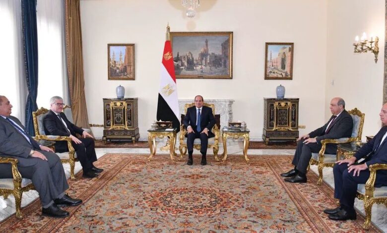 استقبل الرئيس السيسي، اليوم، السيد خوان كارلوس سالازار، سكرتير عام منظمة الطيران المدني الدولي (ايكاو)