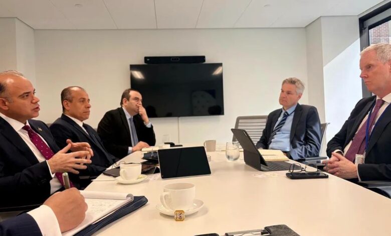 وزير الاستثمار يبحث مع قيادات بنك الاستثمار الأوروبي EIB توسيع الشراكة ودعم التنمية الصناعية.