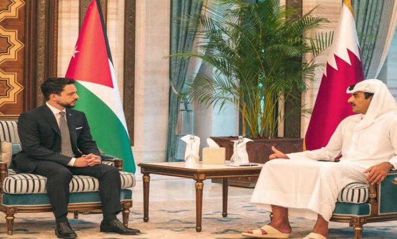 ولي العهد الأردني وأمير قطر يؤكدان ضرورة تكثيف العمل العربي