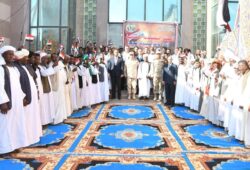 القوات المسلحة تدفع عدد من اللجان التجنيدية لإنهاء المواقف التجنيدية للمواطنين بالمناطق الحدودية.