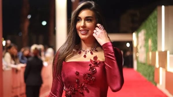 تواصل ياسمين صبري خلال الفترة الحالية تصوير فيلمها الجديد
