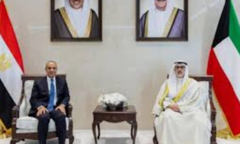 وزير الخارجية يعقد جلسة مباحثات مع نظيره الكويتى ويؤكد تضامن مصر الكامل مع دولة الكويت الشقيقة.