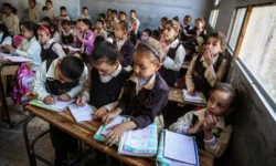 استئناف الدراسة غدا الخميس بجميع مدارس الجمهورية بعد تحسن الطقس