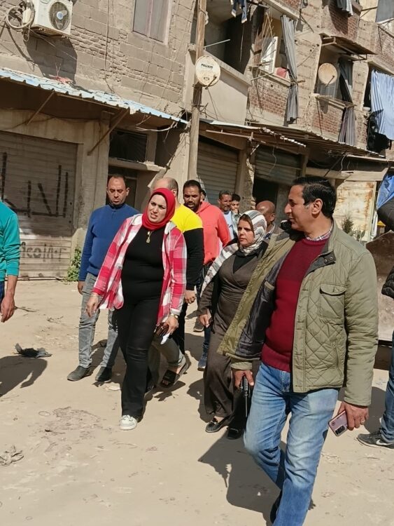 حي شرق بالإسكندرية ينفذ حملة مكبرة لإزالة الإشغالات بشارع الجامعة الأهلية
