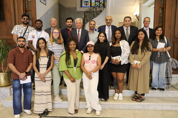 غرفة الإسكندرية تستقبل وفد من جامعة شرق لندن