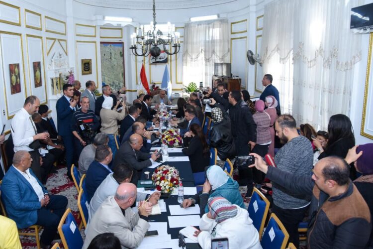 للأسبوع الثاني .. محافظ الإسكندرية يعقد لقاءً جماهيريًا بنطاق حي وسط