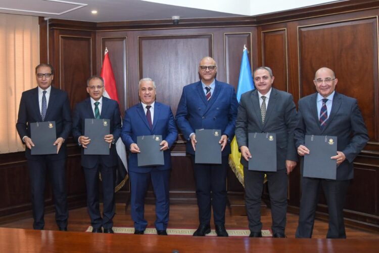 محافظ الإسكندرية ورئيس الهيئة الوطنية للصحافة يوقعان بروتوكول تعاون