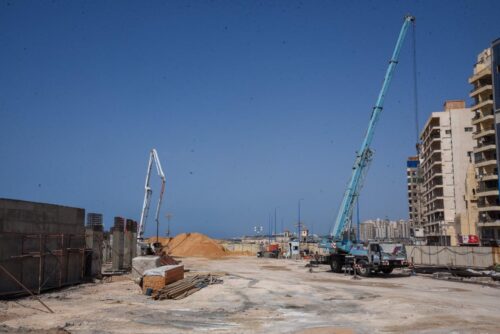 محافظ الإسكندرية يتفقد تطوير “بئر مسعود” ويشدد على جاهزية الشواطئ لصيف