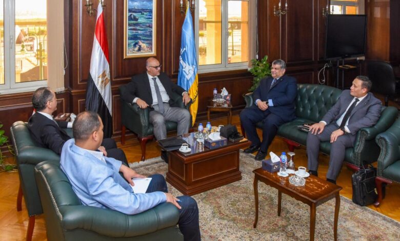 محافظ الإسكندرية يستقبل قيادات جهاز مستقبل مصر لبحث سبل التعاون