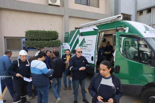 وحدة الخدمات النقابية المتنقلة لنقابة المهندسين بالإسكندرية تصل للمهندسين في مواقع عملهم 