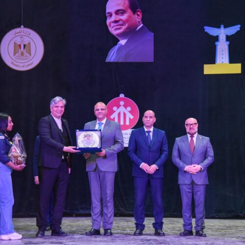 وزير العمل ومحافظ الإسكندرية يشهدان تخريج دفعات جديدة من معهد الدون بوسكو