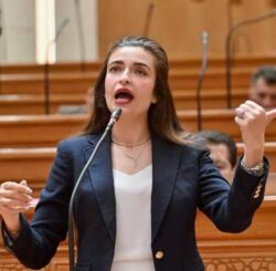 غضب برلماني بسبب واقعة «كيس الفول» بمدرسة بني سويف