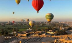 سماء الأقصر 42 رحلة بالون طائر في سماء الأقصر تقل 910 سائحين