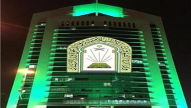 الشؤون الإسلامية السعودية تبدأ توزيع هدية خادم الحرمين على الحجاج المغادرين