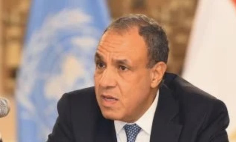 وزير الخارجية يلتقى مع لجنة الشئون الخارجية بمجلس العموم البريطاني