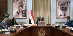 رئيس الوزراء يتابع جهود حوكمة وتحديث منظومة الدعم والحماية الاجتماعية