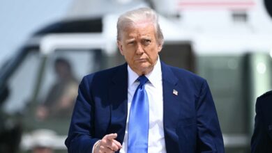 ترامب: إيران أبلغتني بوضوح عزمها منحنا الغبار النووي: ولم تذكر برسالتها عدم سعيها لامتلاك س-لاح ن-ووي.