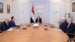 الرئيس السيسي يتابع تطوير المستشفيات الجامعية وتحويل مصر لمركز إقليمي للتعليم