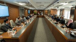 وزير البترول يلتقي كوادر التعدين المرشحة لبرامج تدريبية متقدمة بأكبر الجامعات الأسترالية.