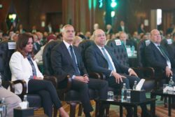 مصر تعزز حضورها العالمي باستضافة النسخة الـ38 من مؤتمر الاتحاد الدولي للنقل الجوي.