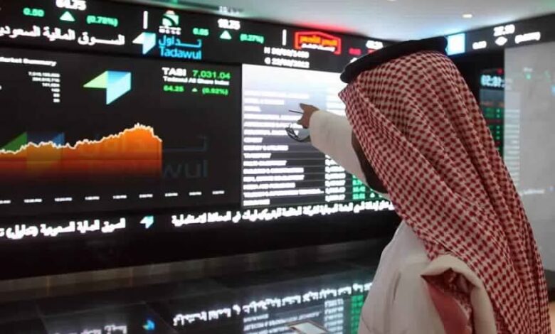 الأسهم السعودية تتأرجح في ختام الأسبوع وسط تضارب أنباء التهدئة مع إيران