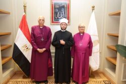 وزير الأوقاف يستقبل وفد الكنيسة الأسقفية الأنجليكانية بمصر للتهنئة بعيد الأضحى المبارك
